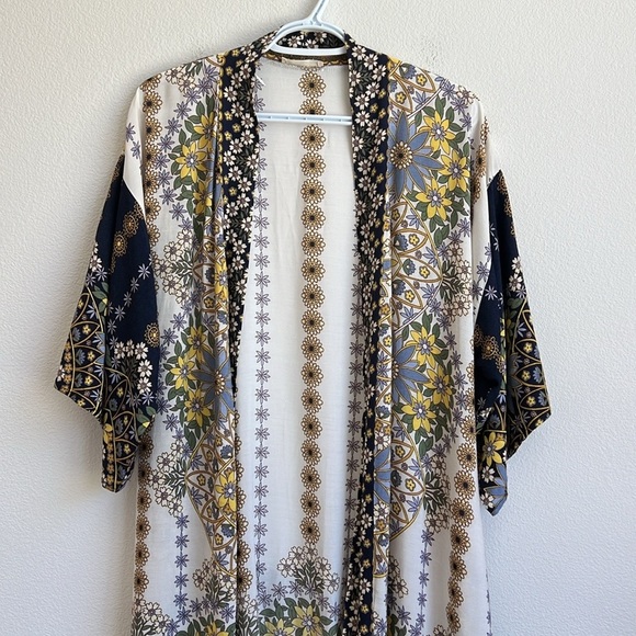 NWOT Lovestitch Late Mornings Kimono Robe - Picture 4 of 13